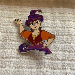 Hocus Pocus Pin